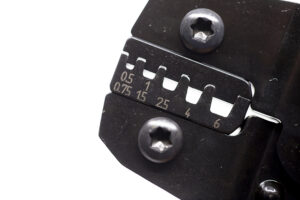 DEB0560 - Image 2